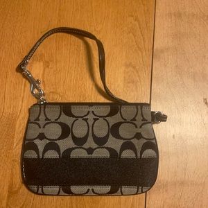 coach wristlet wallet